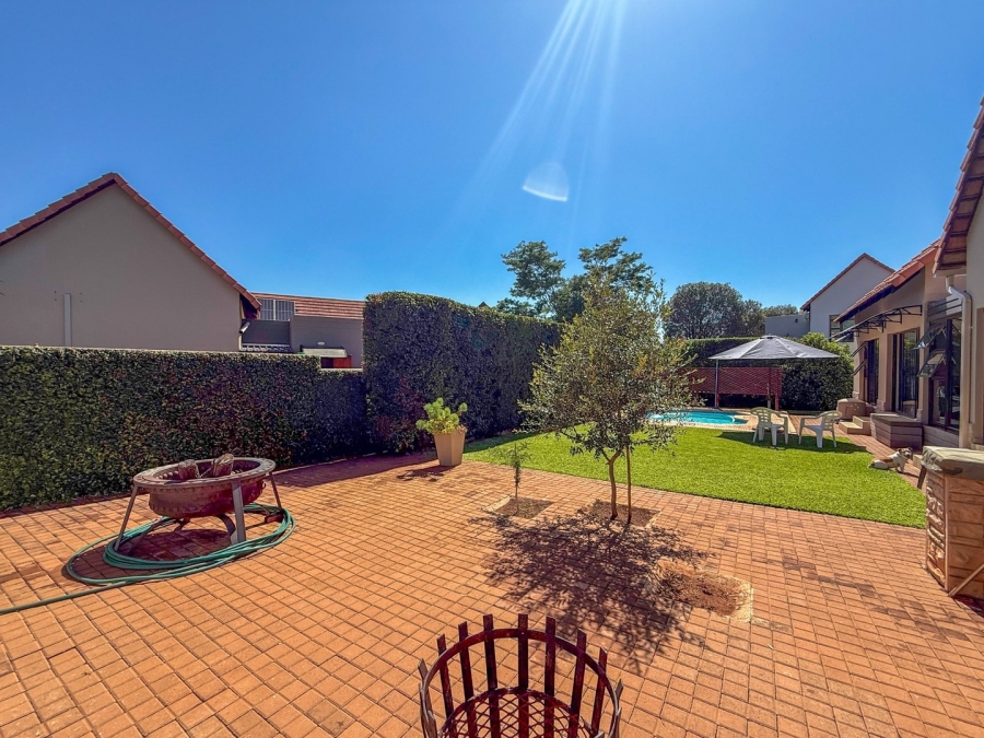 2 Bedroom Property for Sale in Leloko Lifestyle Estate North West